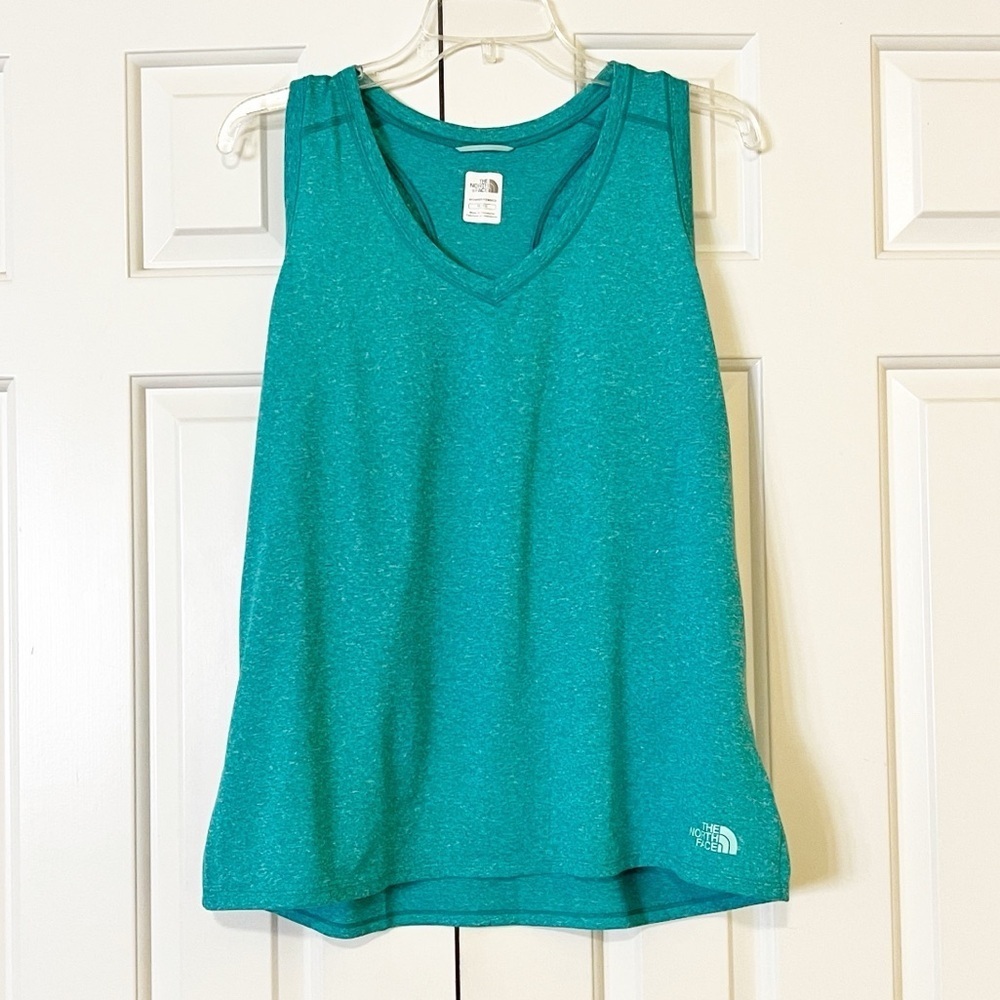 The North Face Vapor Wick Green V-Neck Racerback Tank Top. Extra Large